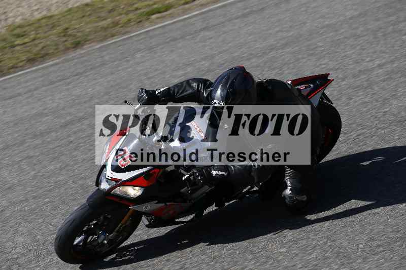 /01 02.04.2026 MAZ ADR/Gruppe rot/76